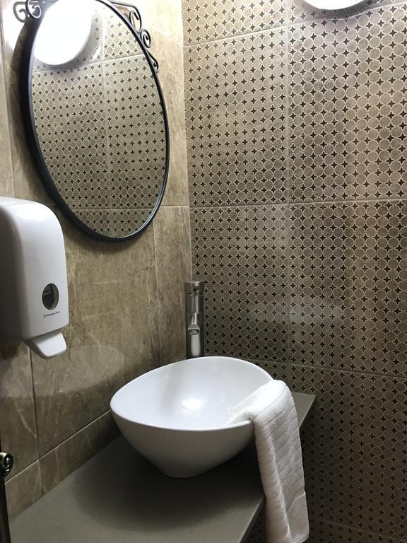 Mensa Christi Guesthouse Назарет Екстер'єр фото