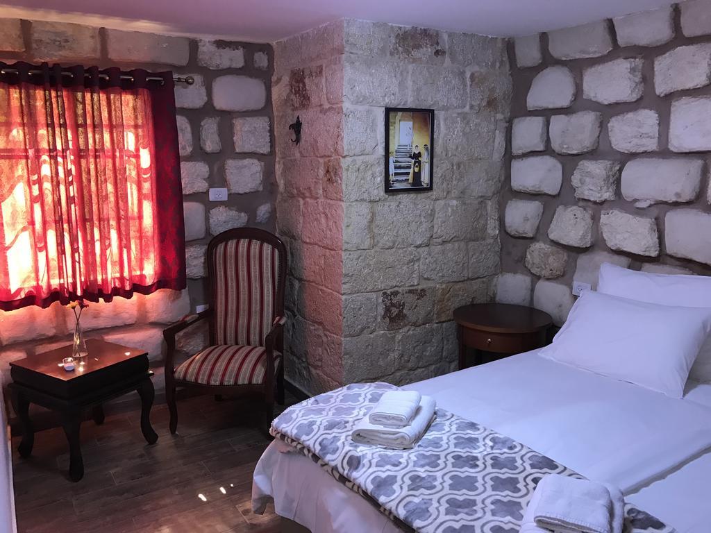 Mensa Christi Guesthouse Назарет Екстер'єр фото